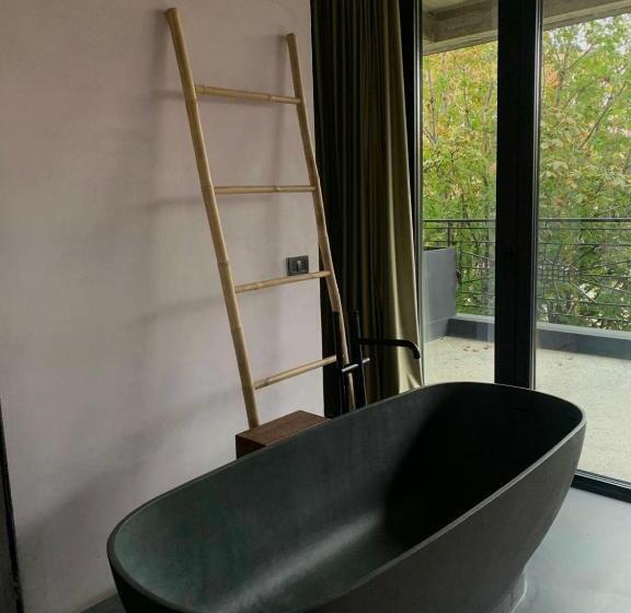 סוויטה נשיאותית, In Gallery Hotel & Spa