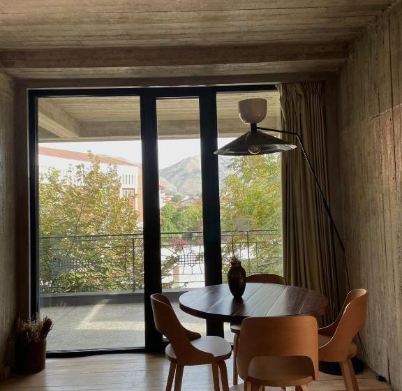 סוויטה נשיאותית, In Gallery Hotel & Spa