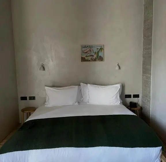 سوییت لوکس, In Gallery Hotel & Spa