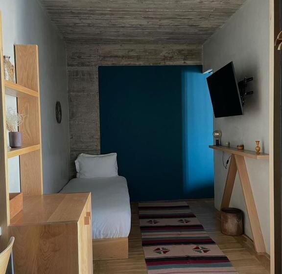 חדר סטנדרט לשלושה, In Gallery Hotel & Spa