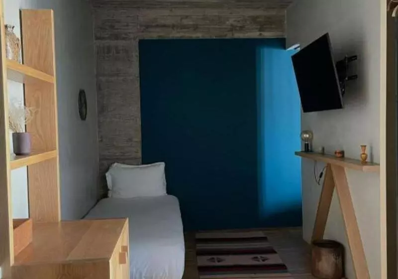 اتاق استاندارد سه نفره, In Gallery Hotel & Spa