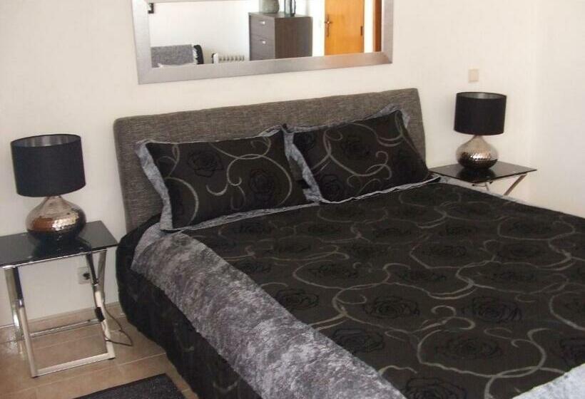 غرفة قياسية مطلّة علي البحر, Alojamento Mareta