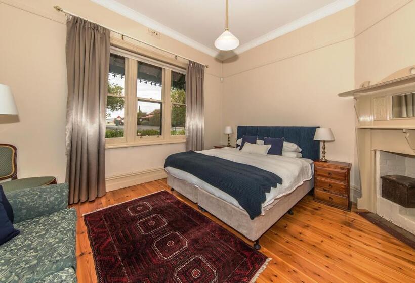 Дом 4 Спальни, Barossa Vineyard Guesthouse