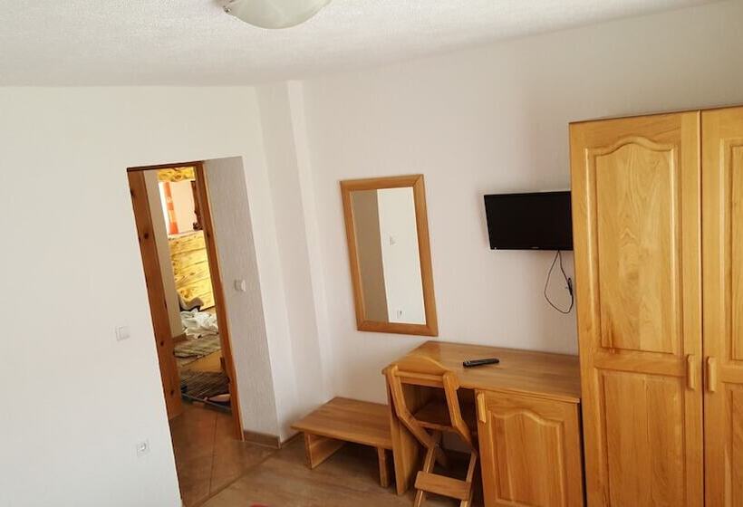 اتاق استاندارد با بالکن, Guest House Plitvice Waterfall