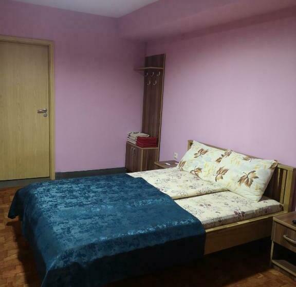 Люкс 2 Спальни, Pensiunea Mikelis International