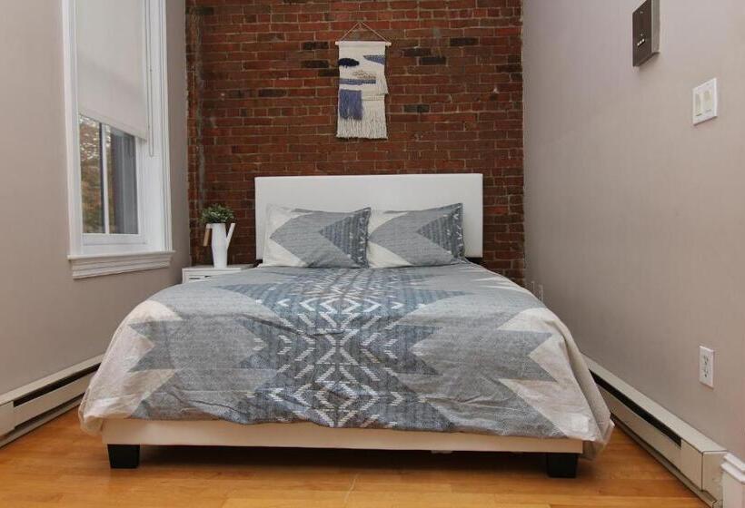חדר סטודיו סטנדרד, Stylish Downtown Studio In The Southend, C.ave# 3