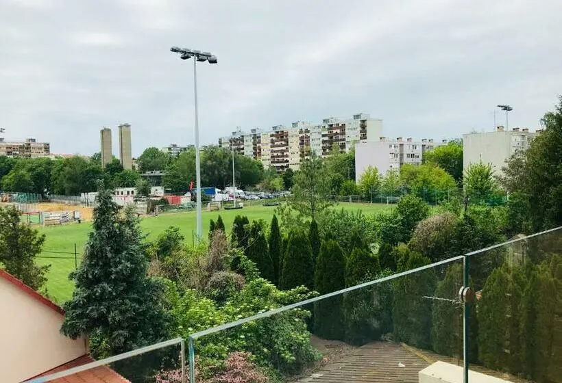 テラス付き１ベッドルームアパートメント, Egria Apartments
