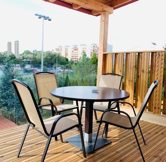 آپارتمان 1 خوابه با تراس, Egria Apartments