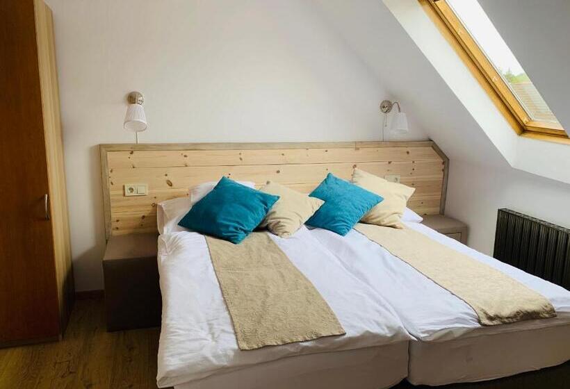 Апартаменты 1 Спальня с Террасой, Egria Apartments