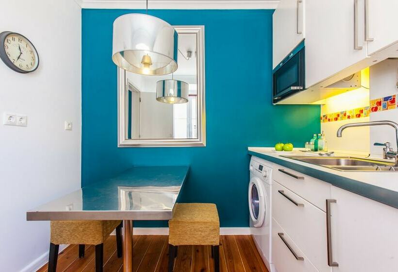 带城市景观带一个卧室的公寓, Spirit Of Two By Lisbon Unique Apart