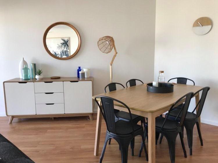 آپارتمان 2 خوابه, Kings Way Apartments