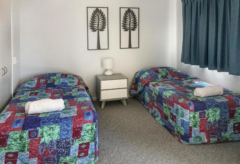 آپارتمان 1 خوابه با چشم‌انداز دریا, Kings Way Apartments