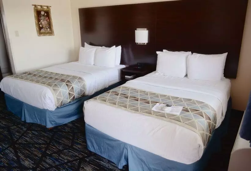 ２ダブルベッドのスタンダードルーム, Frankenmuth Motel
