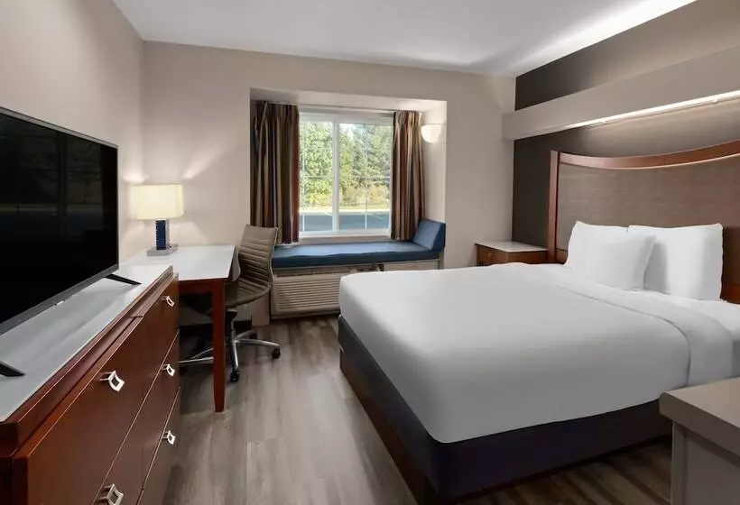 スイート, Americas Best Value Inn & Suites Racine