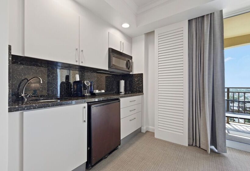 스위트 도시 전망, The Atlantic Hotel & Spa