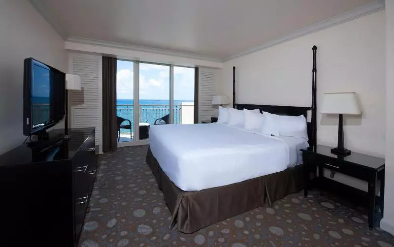 استودیوی استاندارد با چشمانداز دریا, The Atlantic Hotel & Spa