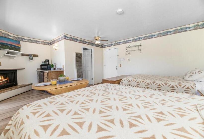 四人标准间, Big Bear Lake Front Lodge