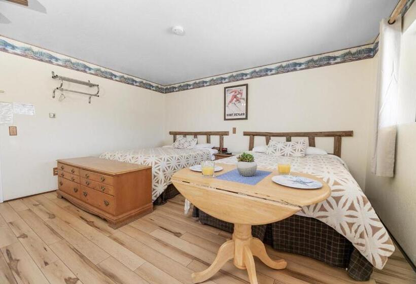 四人标准间, Big Bear Lake Front Lodge