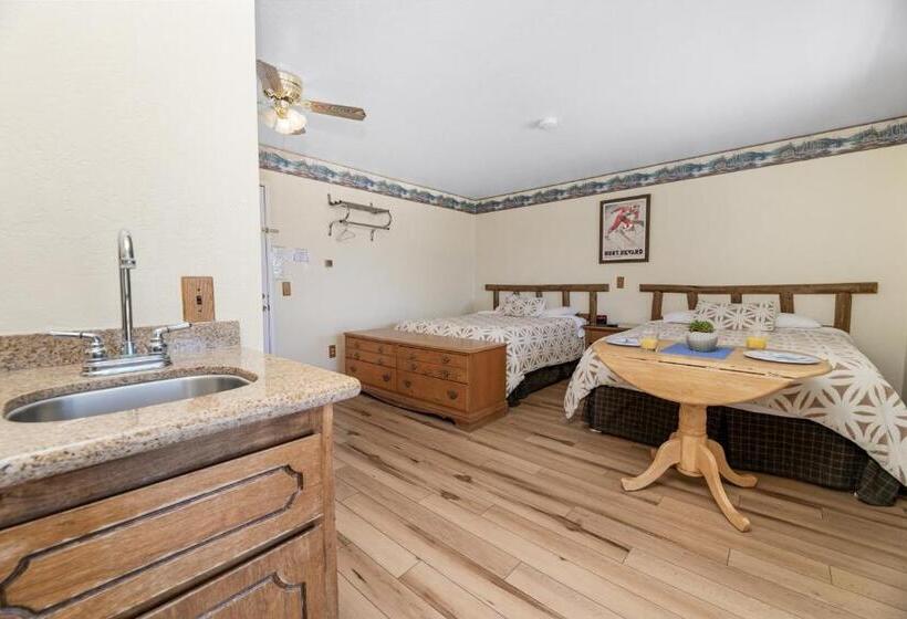 四人标准间, Big Bear Lake Front Lodge