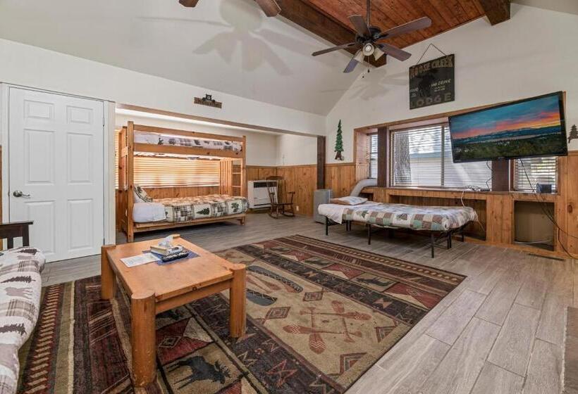 1 Bedroom Apartment Lake View, Big Bear Lake Front Lodge
