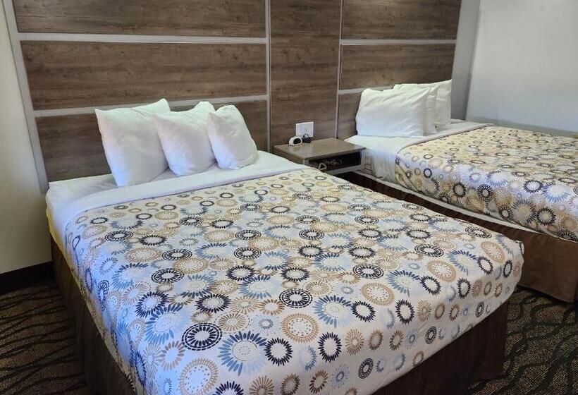 غرفة قياسية سرير ملكى, Desert Inn Tucumcari