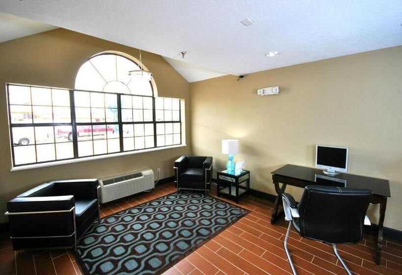 Стандартный Номер Нижний Этаж, Desert Inn Tucumcari