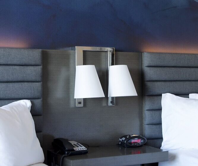 غرفه قياسيه سريرين مزدوجين, Franklin Marriott Cool Springs