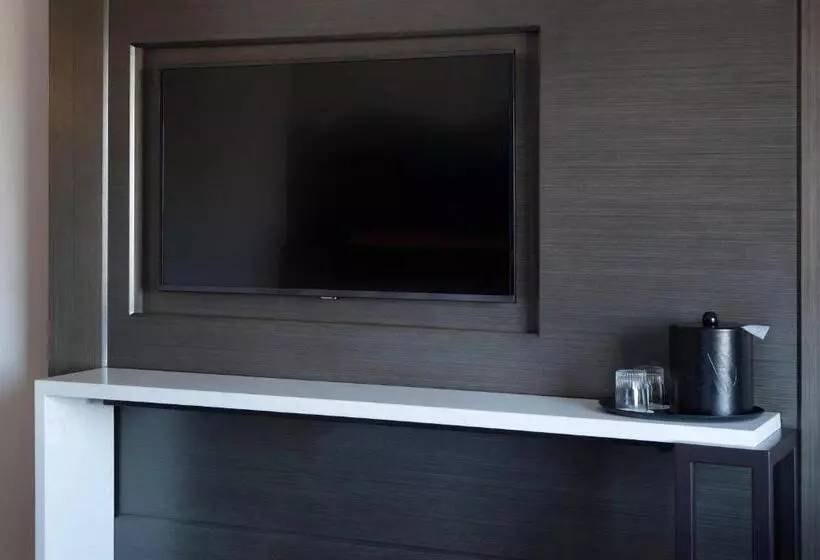 キングサイズベッドのスタンダードルーム, Franklin Marriott Cool Springs