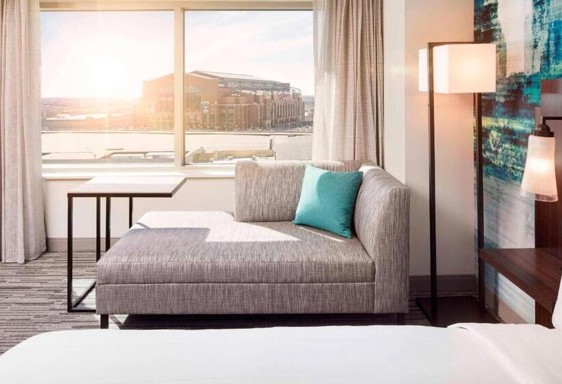 חדר סטנדרט עם מיטת קינג, Indianapolis Marriott Downtown