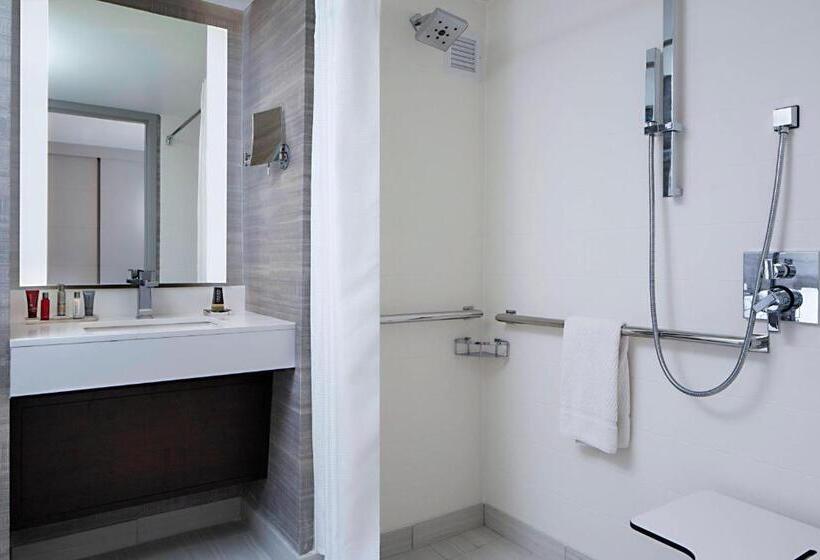 חדר סטנדרט מותאם לאדם עם מוגבלויות, Indianapolis Marriott Downtown