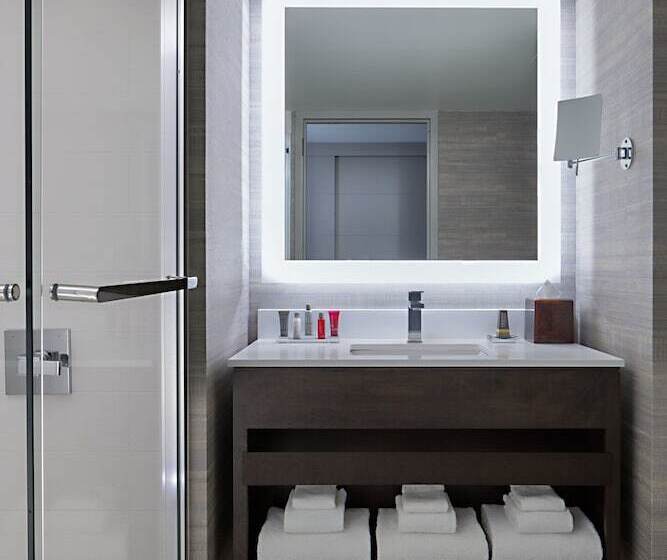 Pokój Standard 2 Łóżka Małżeńskie, Indianapolis Marriott Downtown