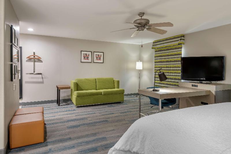 Люкс, La Quinta By Wyndham Albuquerque Midtown Newly Renovated
