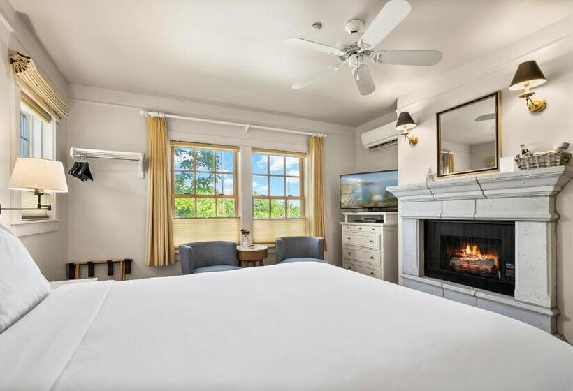 标准间, Saratoga Inn