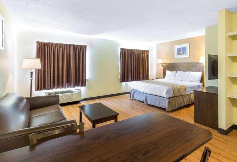 Стандартный Номер Кровать Кинг, Suburban Studios Lewisville