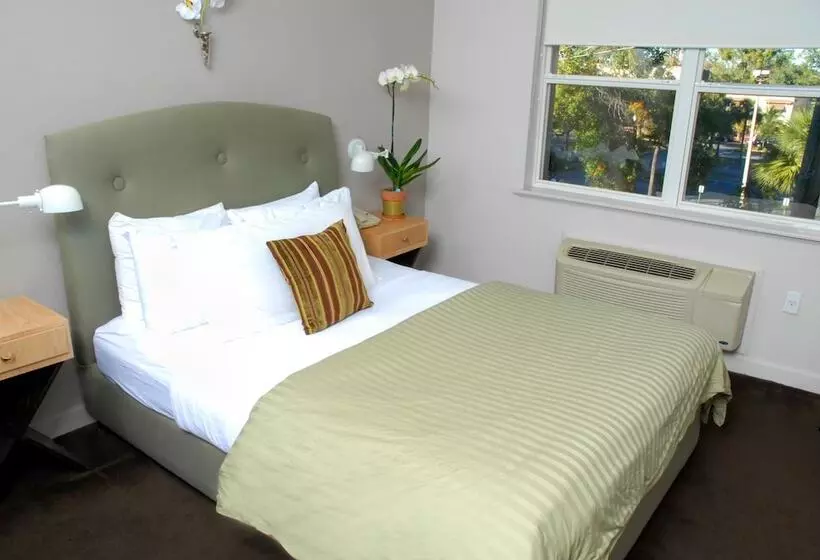 デラックスルーム, The Eo Inn   Downtown Orlando