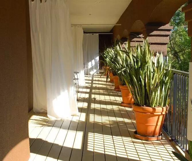 ダブルベッドスタンダードルーム, The Eo Inn   Downtown Orlando