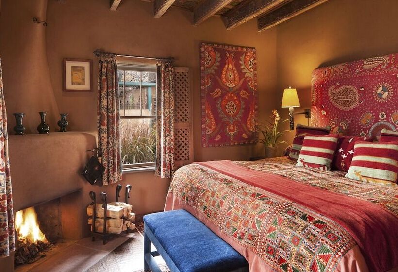 デラックスルーム, The Inn Of The Five Graces