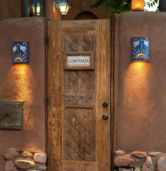 וילה בת 3 חדרי שינה, The Inn Of The Five Graces