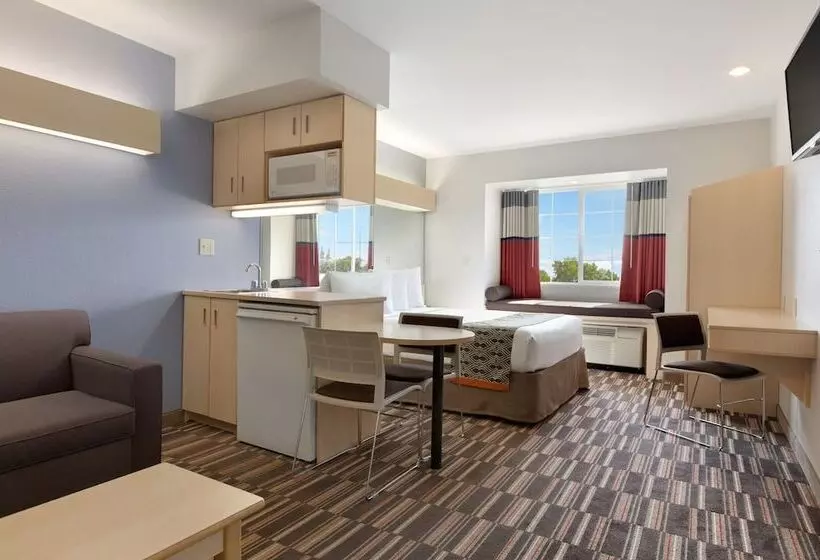 سوییت, Microtel Inn & Suites Modesto