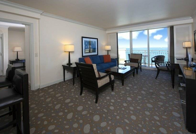 סוויטה עם נוף לעיר, The Atlantic Hotel & Spa