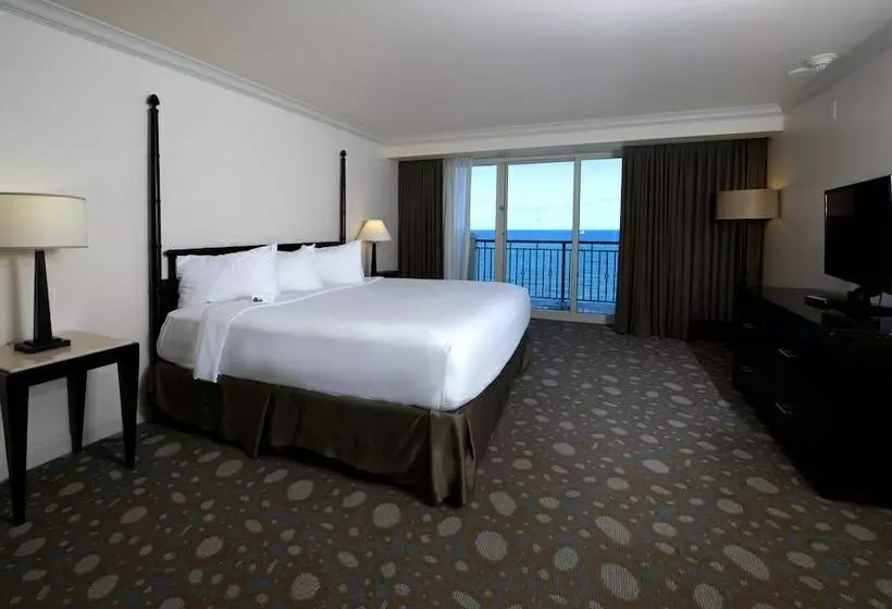 سوییت با چشمانداز دریا, The Atlantic Hotel & Spa