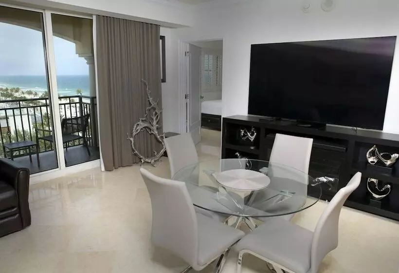 سوییت با چشمانداز دریا, The Atlantic Hotel & Spa