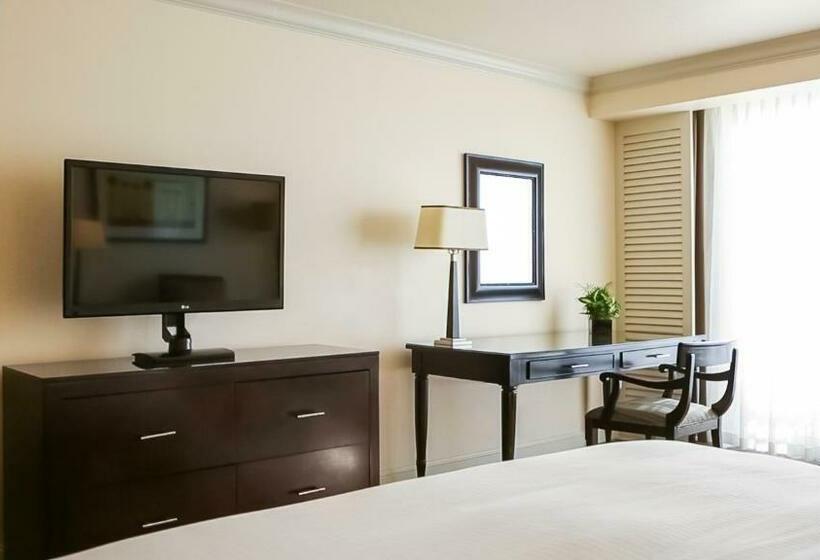 סוויטה, The Atlantic Hotel & Spa