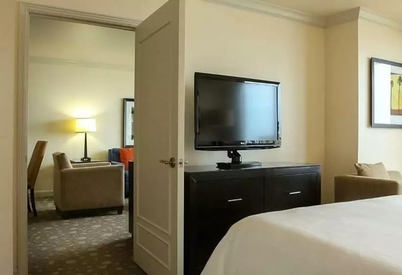 سوییت, The Atlantic Hotel & Spa
