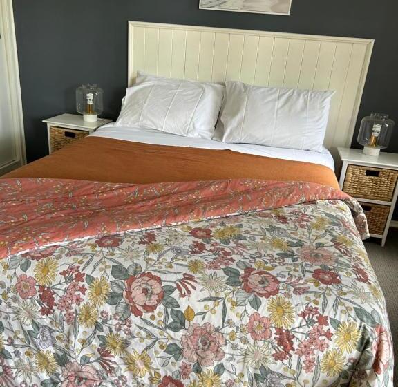 ファミリールーム, Apartments At Glen Isla