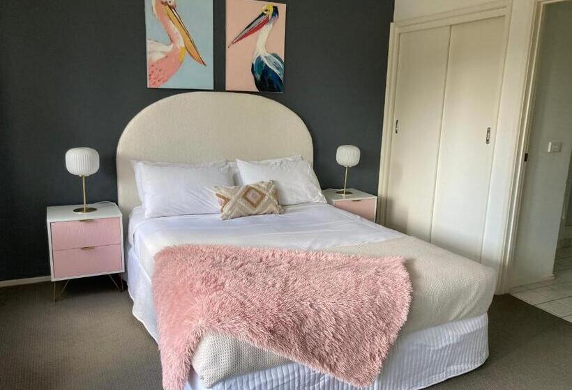 스탠다드 룸 퀸사이즈 침대, Apartments At Glen Isla