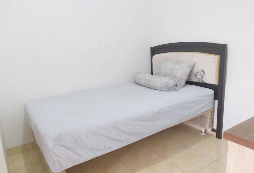Номер Стандарт, Oyo 3401 Residence Amanda Syariah