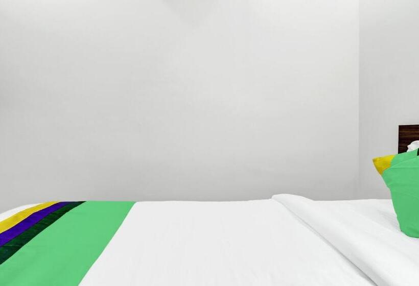 스탠다드 룸, Treebo Raga