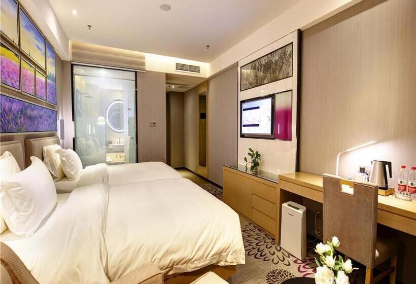 Номер Deluxe, Lavande Hotel Chengdu Dafeng Shixi Park Subway Station