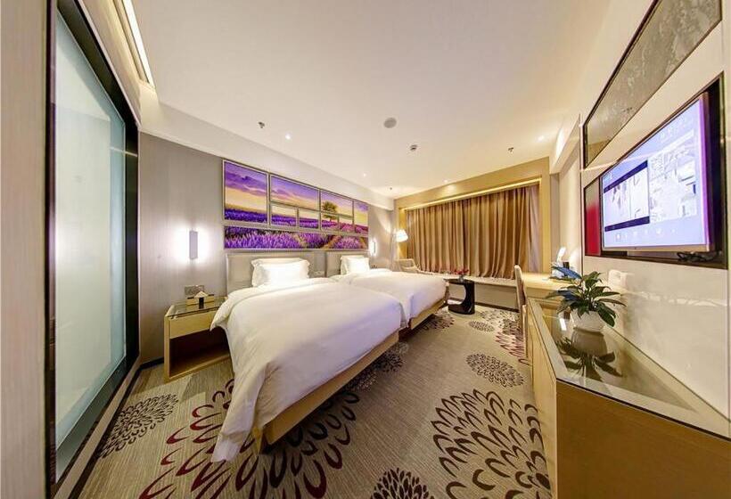 Номер Deluxe, Lavande Hotel Chengdu Dafeng Shixi Park Subway Station
